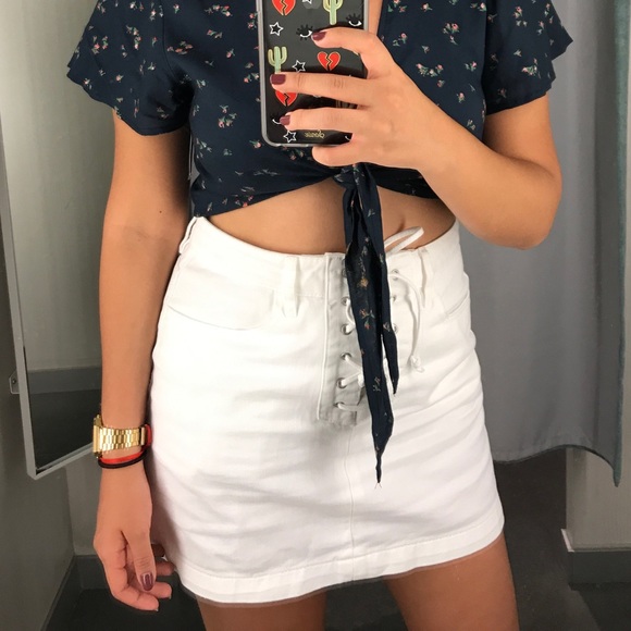 PacSun Dresses & Skirts - Pacsun white skirt